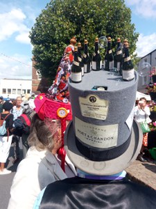 Hats’on! Al bridport hat festival - Elsa Cugola