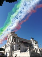 Coronavirus: dalle tenebre alla luce - Luciano Sangiorgio